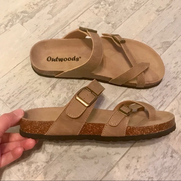 ONLY Size 6 LEFT Tan Sandals Outwoods Slip Ons - Picture 3 of 5